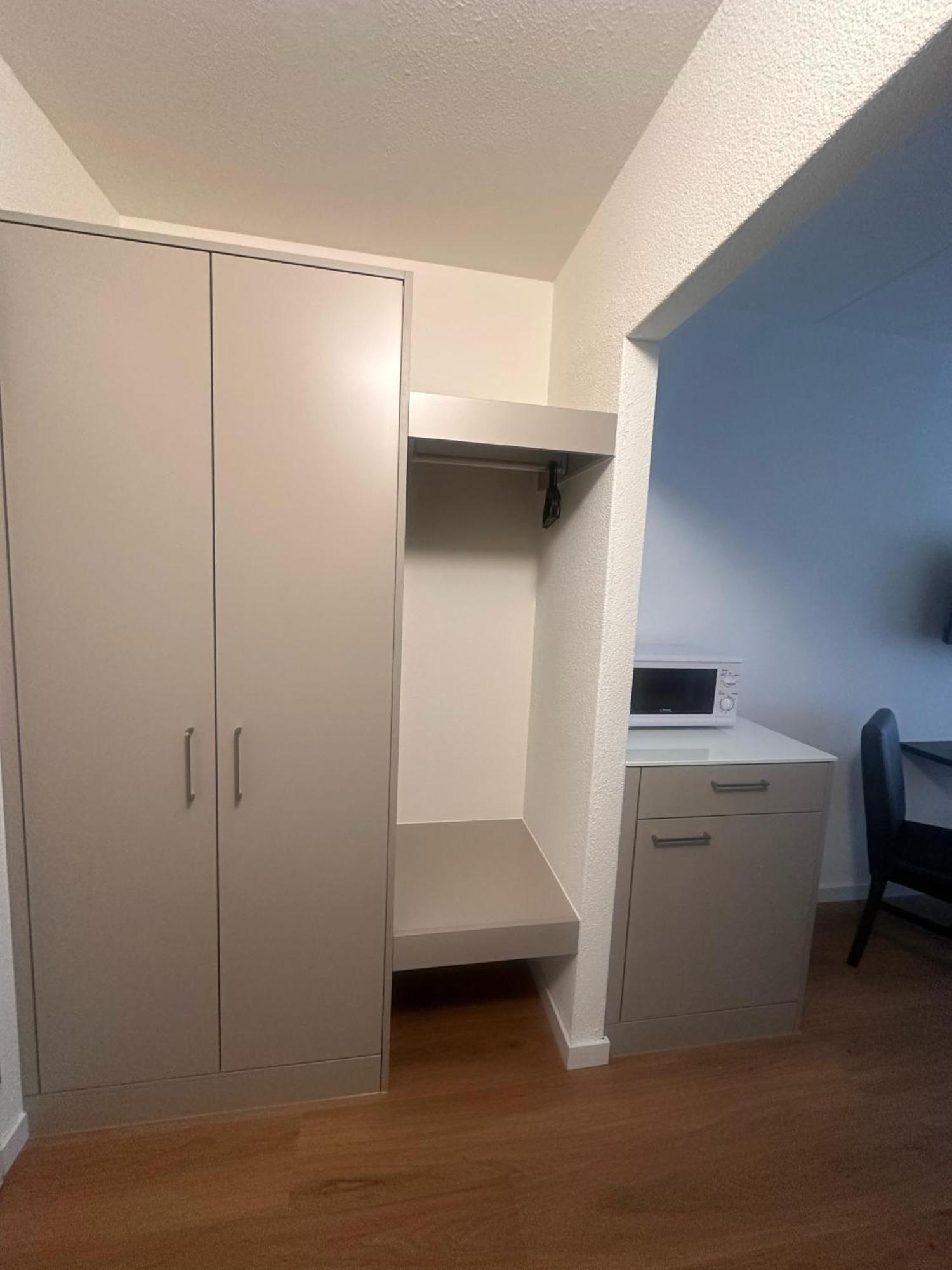 Swiss Star Zurich Airport - Self Check-In Apartment Kloten Ngoại thất bức ảnh