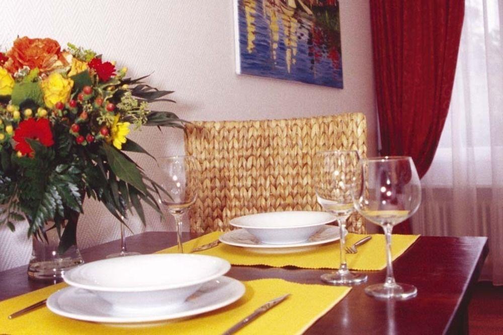 Swiss Star Zurich Airport - Self Check-In Apartment Kloten Ngoại thất bức ảnh