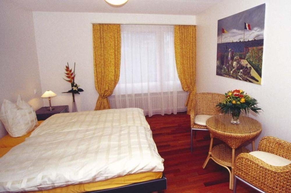 Swiss Star Zurich Airport - Self Check-In Apartment Kloten Ngoại thất bức ảnh