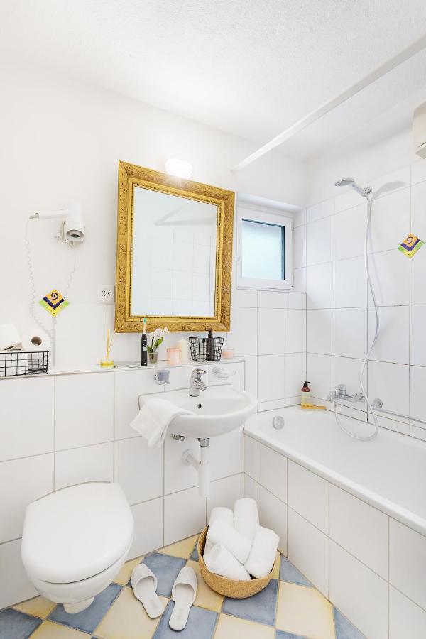Swiss Star Zurich Airport - Self Check-In Apartment Kloten Ngoại thất bức ảnh